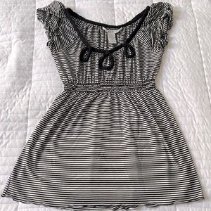 Max Studio Babydoll Top